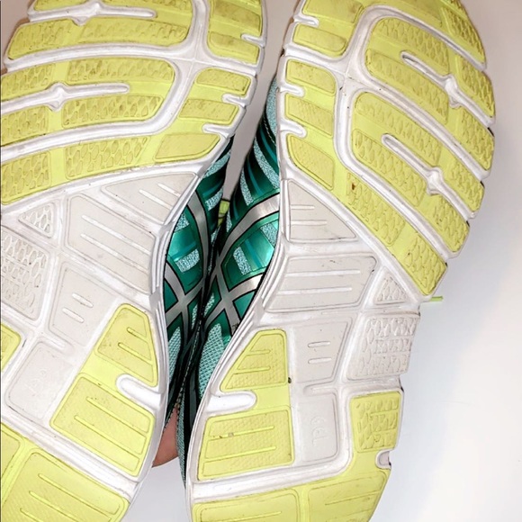 Asics Runners💛 - Picture 6 of 7